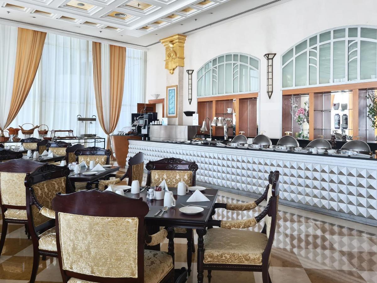 Corniche 5*
